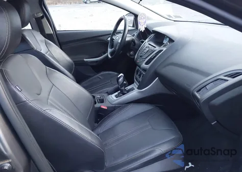 2014 Ford Focus Se from USA, damaged, VIN 1FADP3K22EL337889